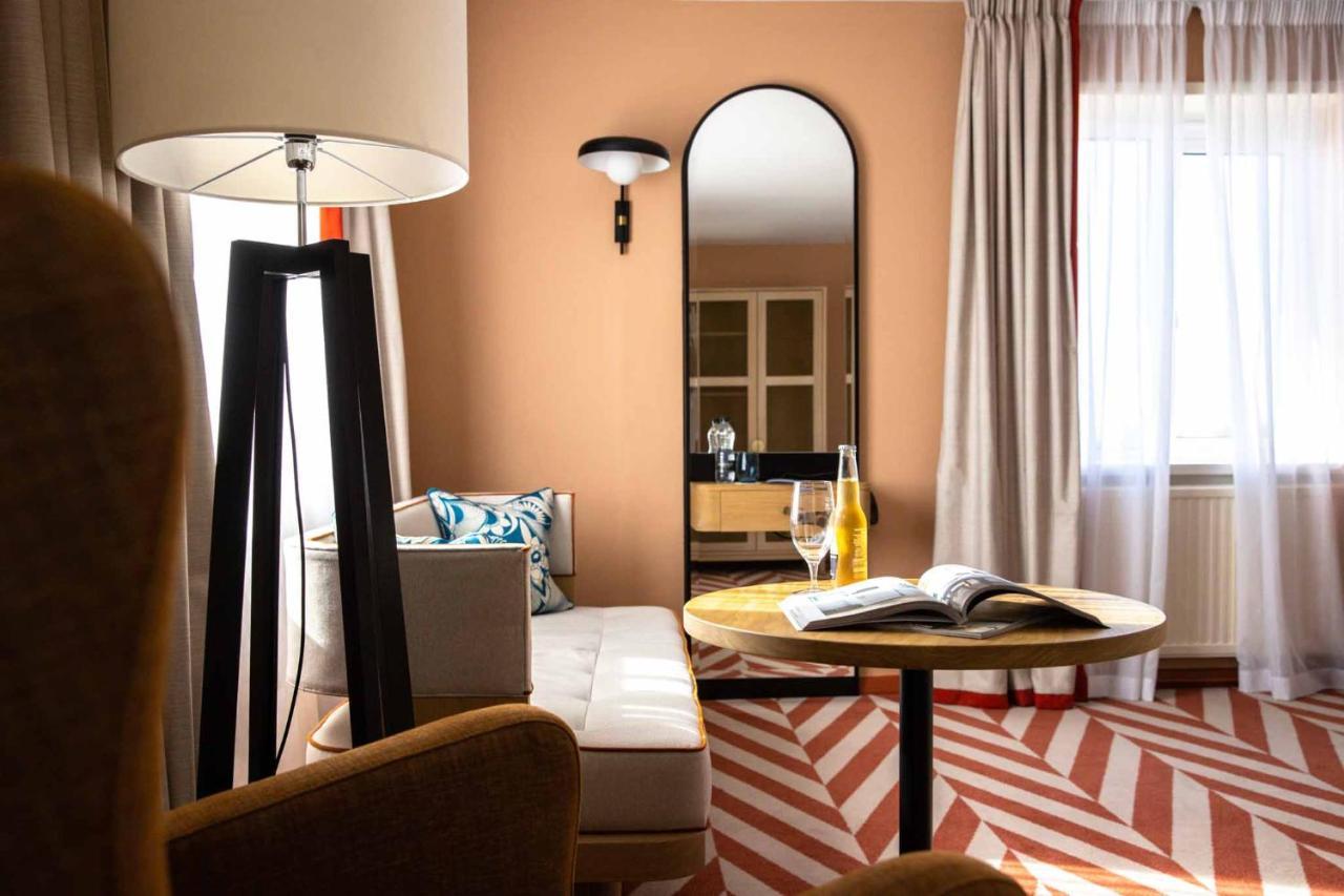 The Relais Cooden Beach And Spa Bexhill-on-Sea المظهر الخارجي الصورة